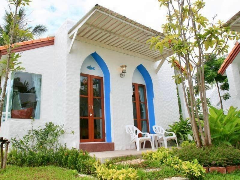 Baanmontra Beach Resort - Bankrut Eksteriør bilde