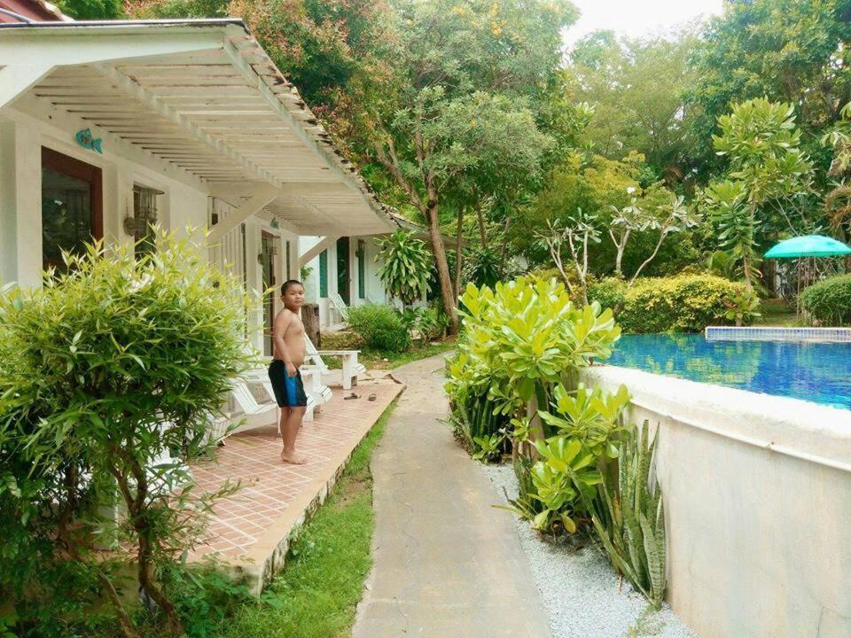 Baanmontra Beach Resort - Bankrut Eksteriør bilde