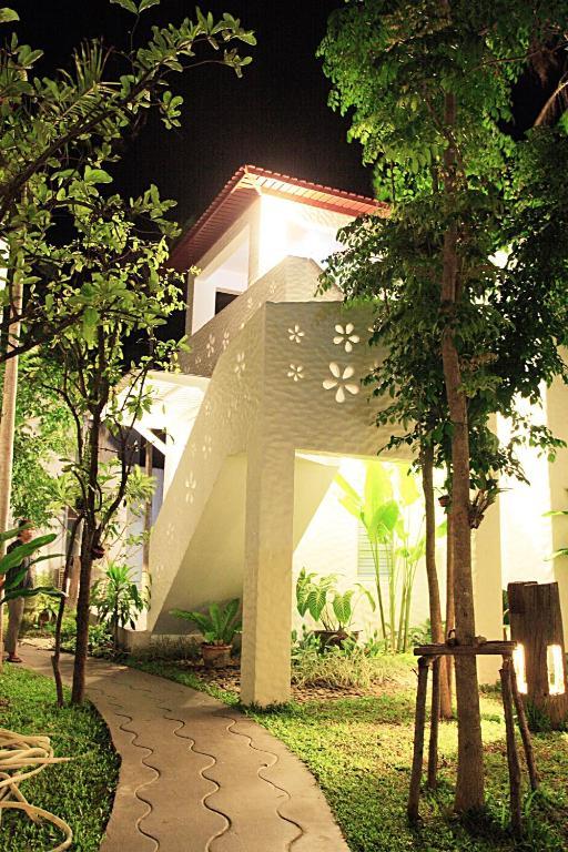 Baanmontra Beach Resort - Bankrut Rom bilde